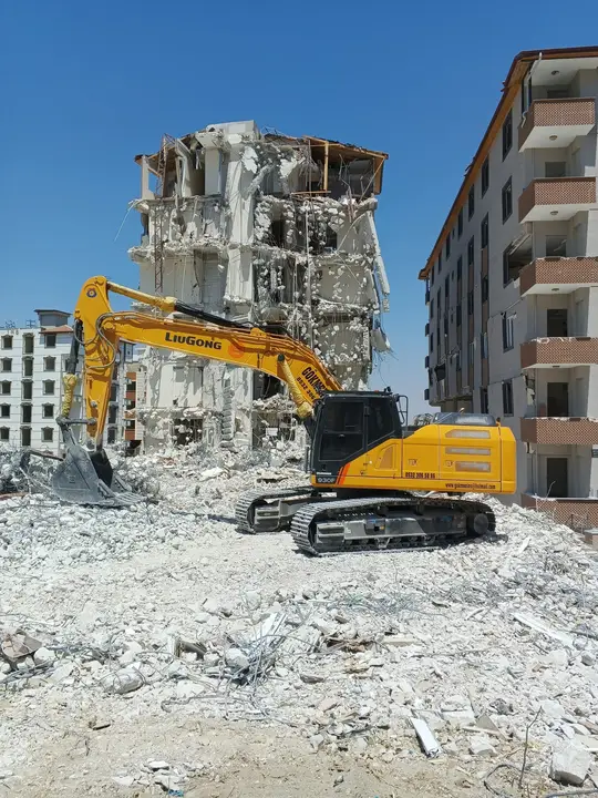 Aydın Palplanş: kentsel dönüşüm sahasında yıkım ve kazı